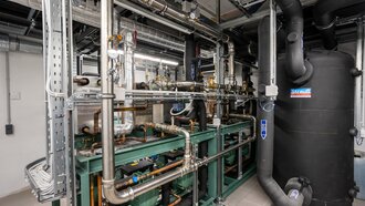 Grünauerhof CO2 Kälteanlage - Installation durch Firma Strauß