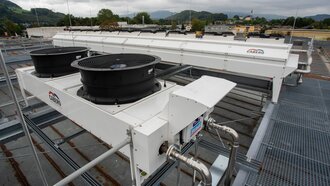 Alpenrind Salzburg - Ölkühler und Verflüssiger - Installation durch Firma Strauß