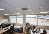 Flughafen Salzburg Klimaanlage Deckengerät von Strauß Kälte Klimatechnik