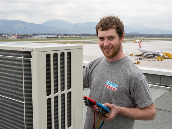 Flughafen Salzburg - Wartungsarbeiten an den Klimaanlagen durch Strauß Kälte